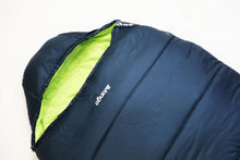 Load image into Gallery viewer, Top of Vango Nitestar Alpha 250 Children's Sleeping Bag in Ocean Green