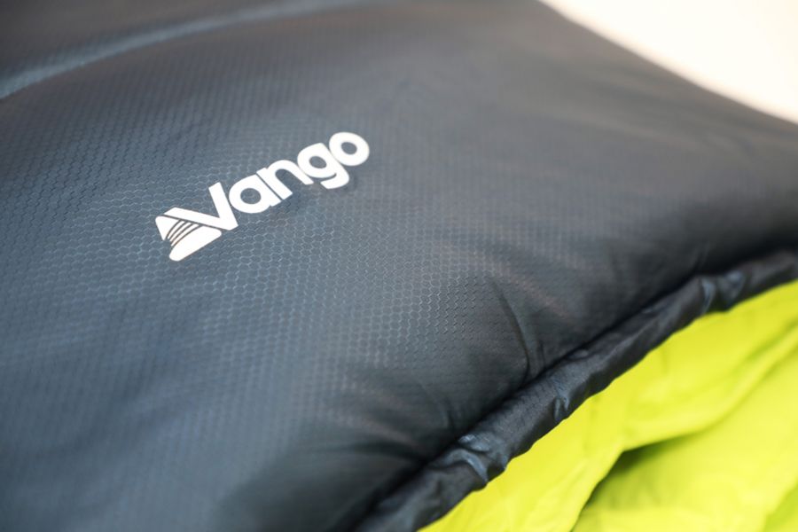 Neck areas of Vango Nitestar Alpha 250 Children's Sleeping Bag in Ocean Green 