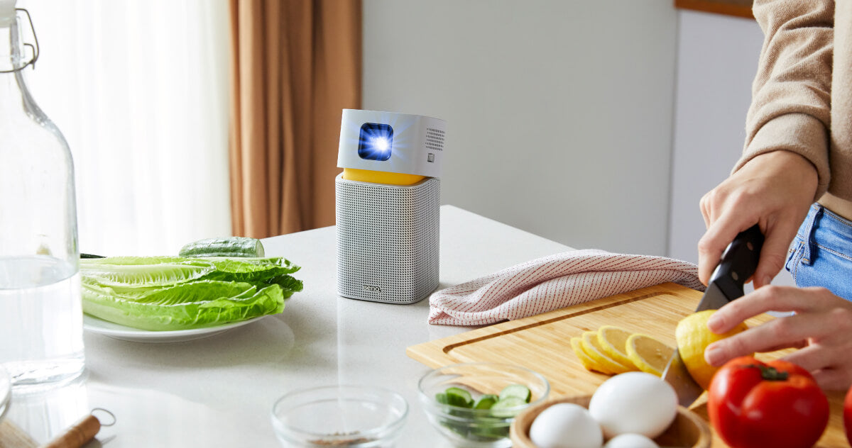 Benq GV1 Portable Camping Projector whilst cooking